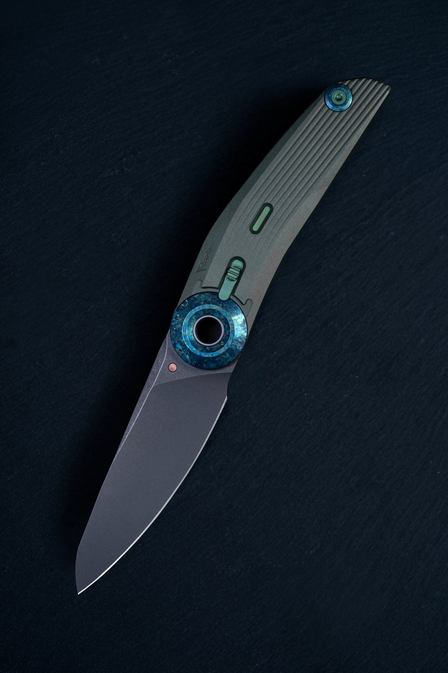 VK-TRON / 001